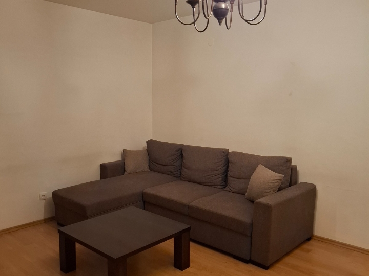 Centar, Ulica Moše Albahari, 1S+DB