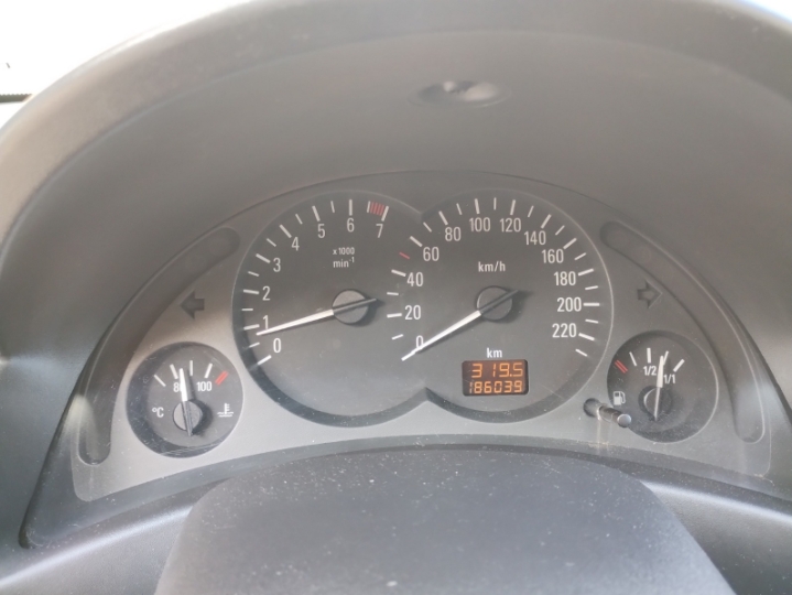 Opel Corsa 1.0, reg. do 05./2026.