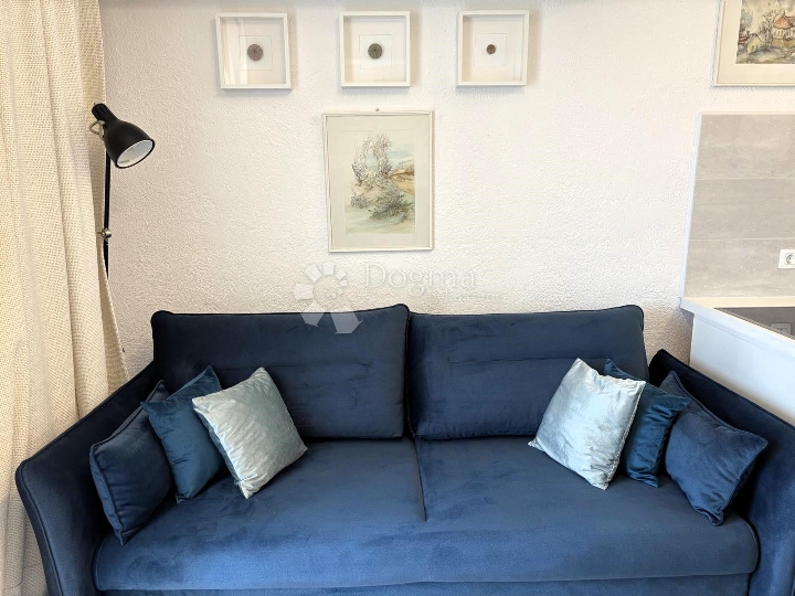 Samo u Dogmi - predivno uređen apartman u Malinskoj