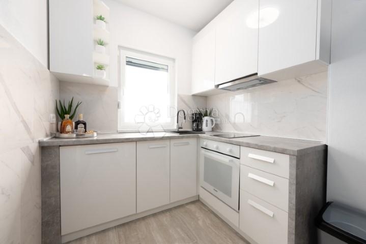 Namješten apartman u novogradnji