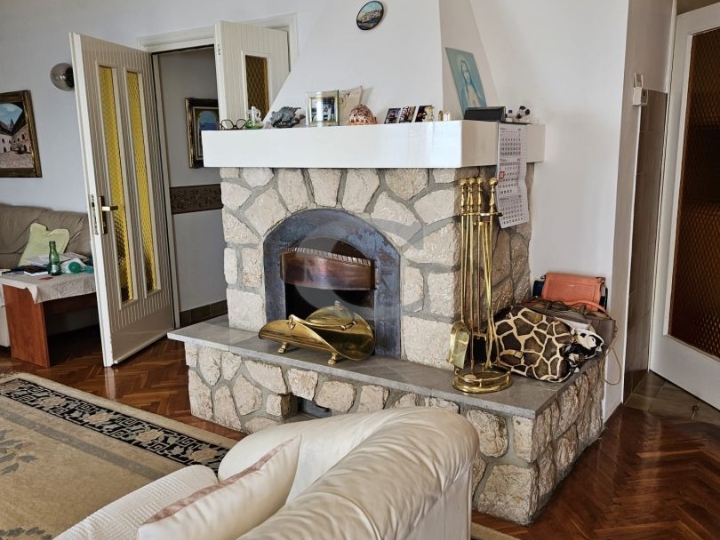 Selce, Dramalj, kuća 300 m2, 1.000 m2 okućnice