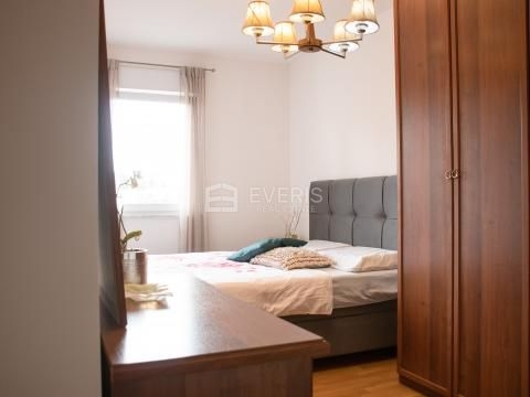 Rijeka, Martinkovac, stan 80 m2, najam