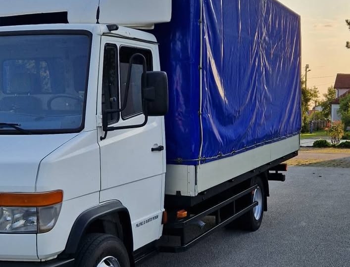 Mercedes Vario 814