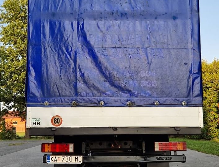 Mercedes Vario 814