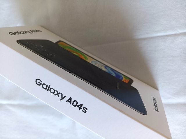 Samsung Galaxy A04S dual SIM  novo