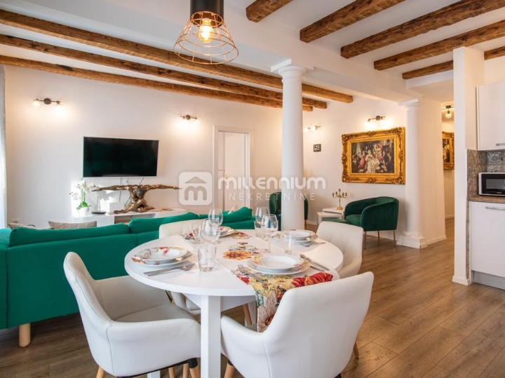 Rijeka, Centar, 74.35 m2, 2-sobni s dnevnim