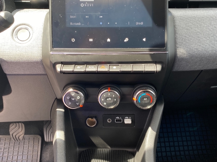 Renault Clio TCe 2024