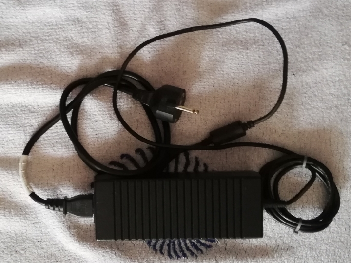 HP docking stanica HSTNN-IX01 sa adapterom 120W