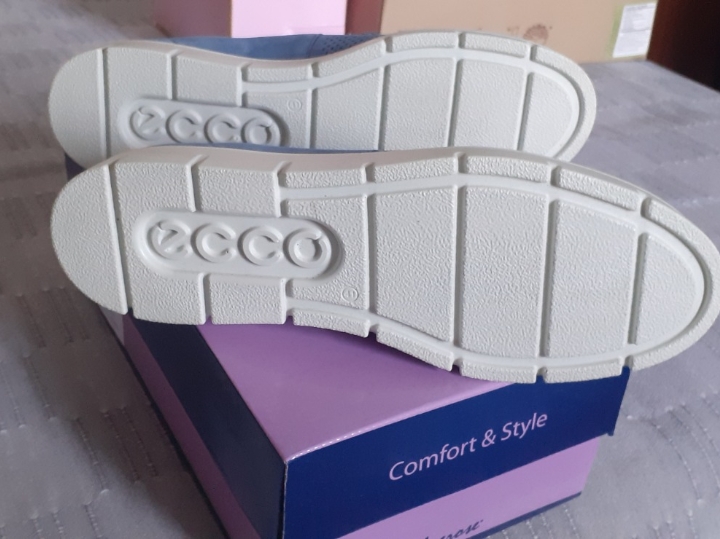 ECCO cipele br. 41