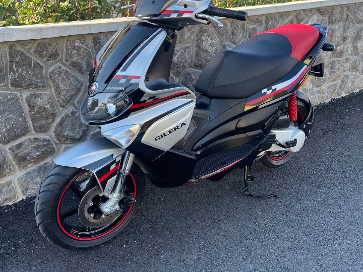 Gilera Runner
