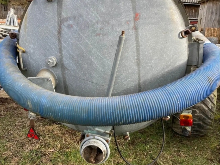Cisterna za vodu 6000l