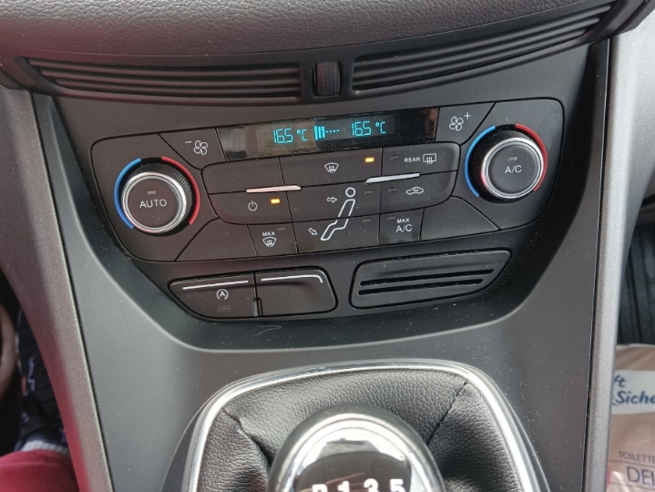C-max samo 85.000 km
