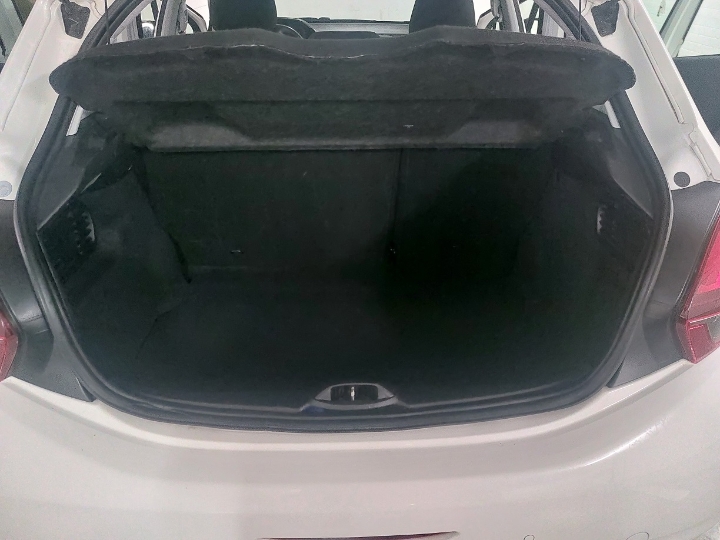 Peugeot 208 1,2 GT look 