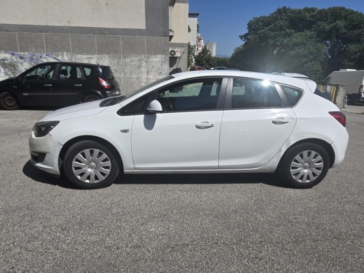 Opel Astra 1.4 plin benz