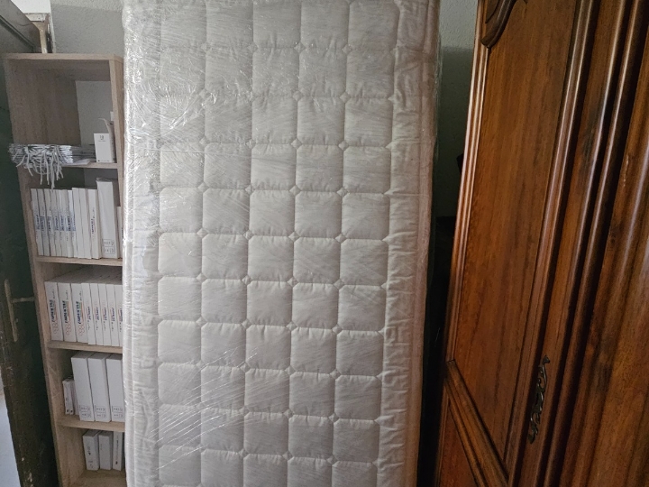 Medicinski kreveti sa madracima