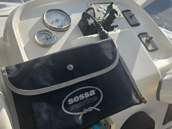 Sessa Ocean 610 motor Suzuki 115