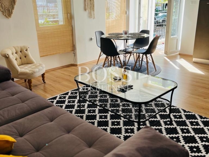 Centar, 2S+DB, 70 m2, 800 € s režijama