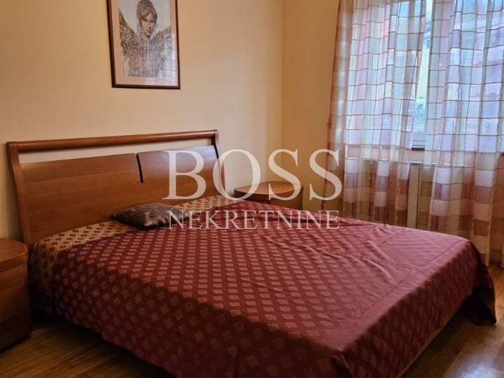 Donja Drenova, 110 m2, 3S+DB, garaža, 1.000 € + režije