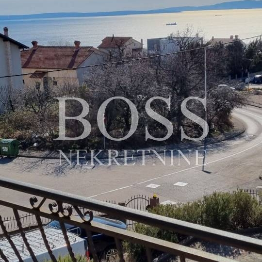 Donja Drenova, 110 m2, 3S+DB, garaža, 1.000 € + režije
