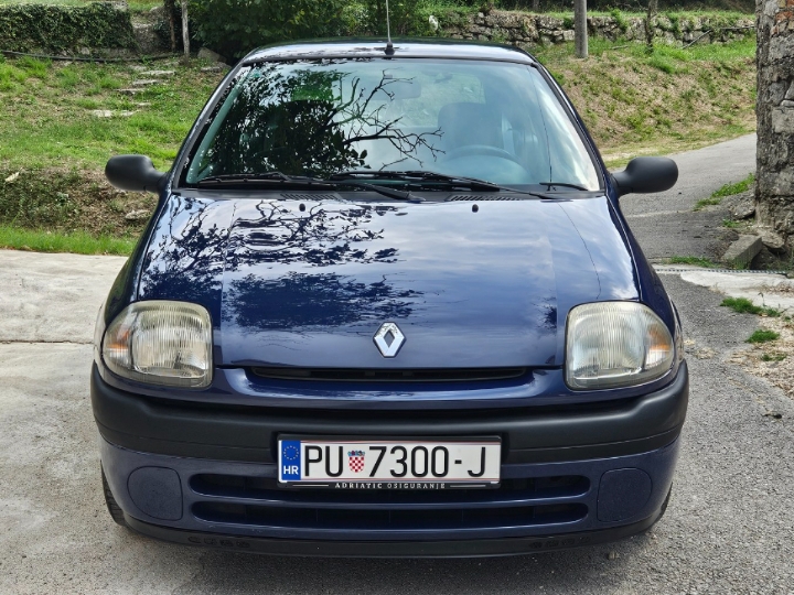 Renault clio 1.2