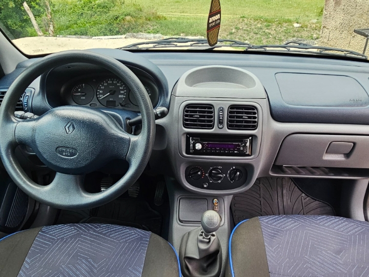 Renault clio 1.2