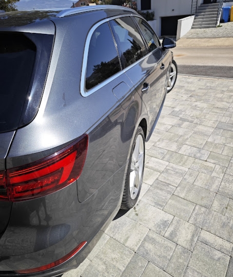 Audi A4 Avant 2.0 TDI 3xSline led