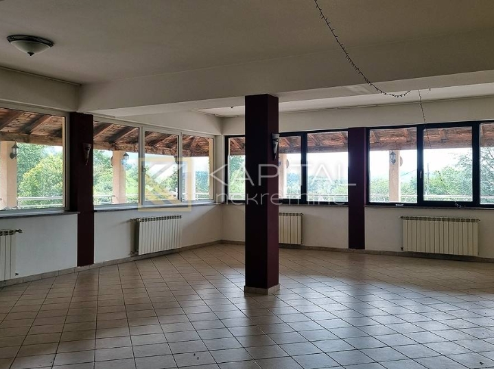 Matulji, poslovno-stambena zgrada, 780 m2