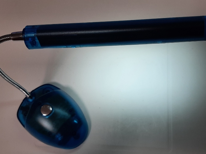 Led lampa za laptop