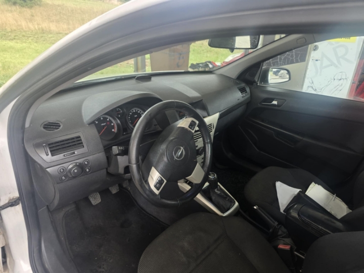 Opel astra 1.7 cdti