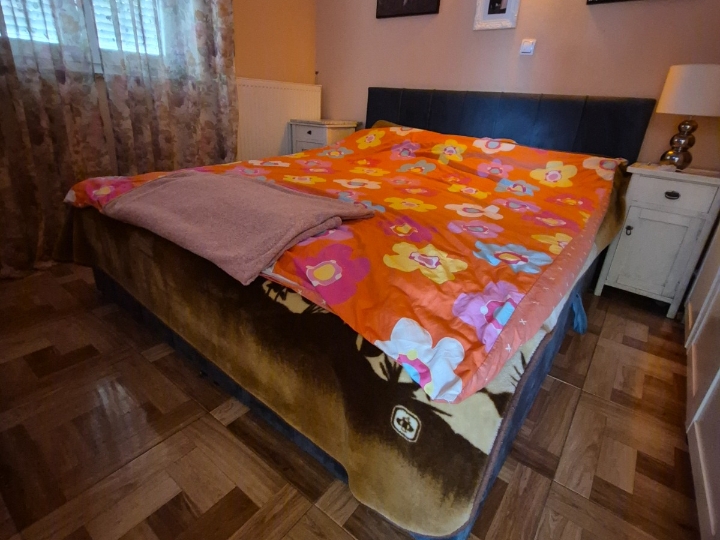 Kuća: Mavrinci, 230 m2