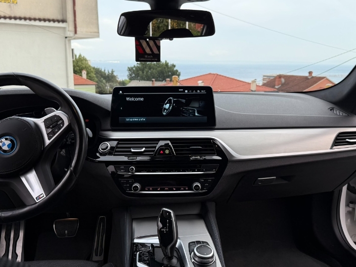 BMW 530e xDrive Touring M Sport