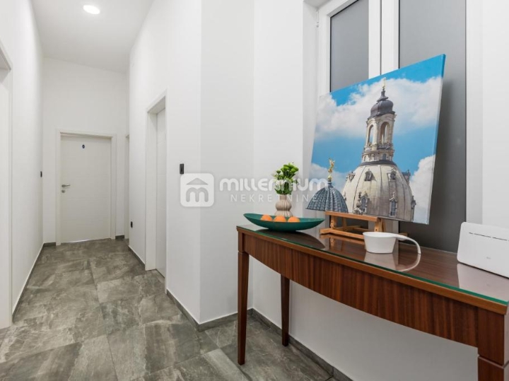 Rijeka, Sušak, 144.70, 5S stan s balkonom