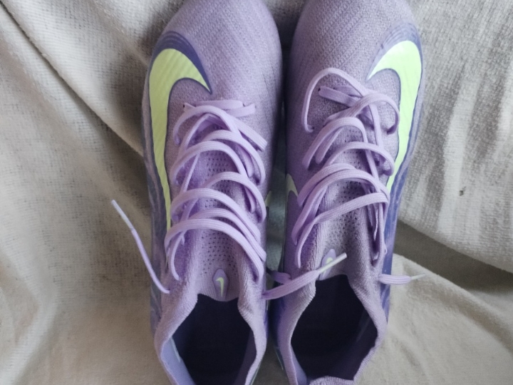 Kopačke nove Nike