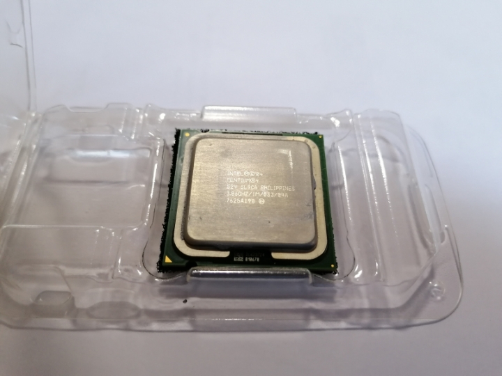 Intel Pentium 4 524 (SL9CA) 3,06 GHz