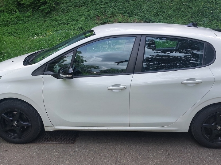 Peugeot 208 GT Look 2018