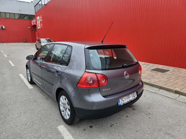 VW Golf 5