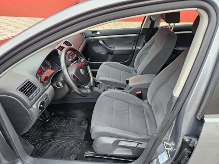 VW Golf 5