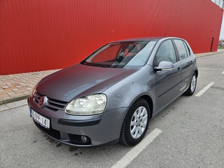 VW Golf 5
