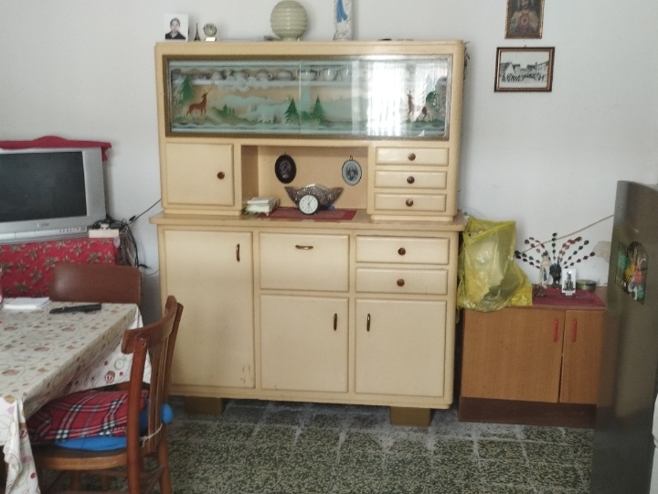 Klana, kuća, pomoćna zgrada i garaža