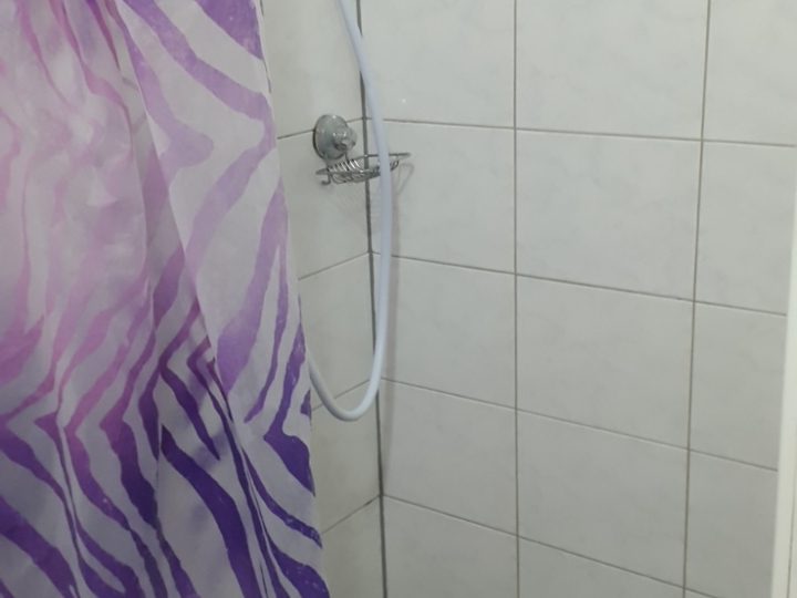 Iznajmljujem garsonijeru