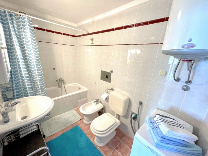 Ičići apartman 43 m2 - 80 m od mora