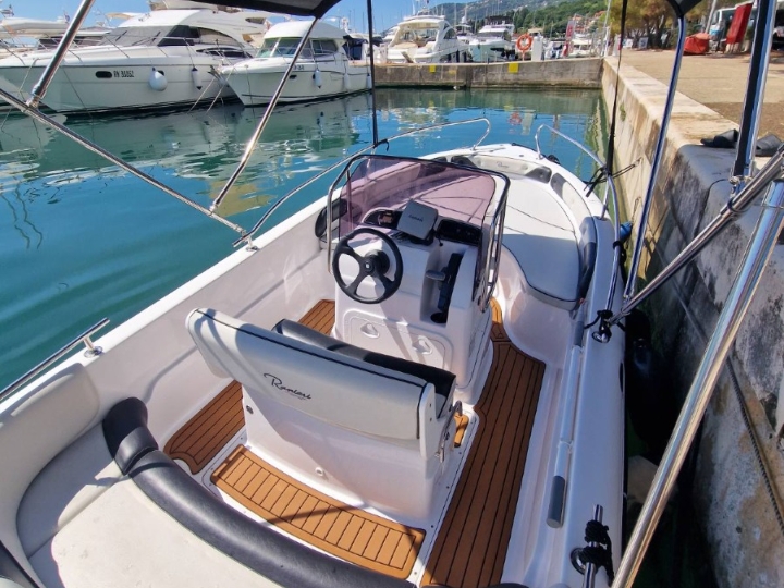 Ranieri Voyager 17