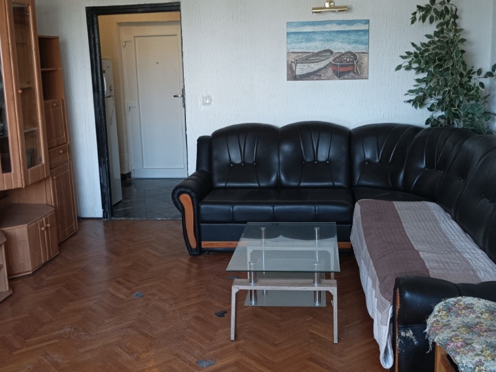 Garsonijera 35 m2, 10. kat