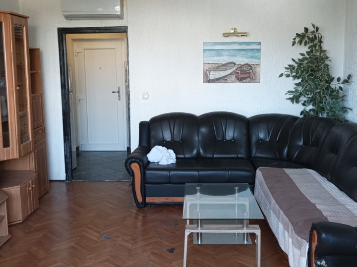 Garsonijera 35m2, 10. kat