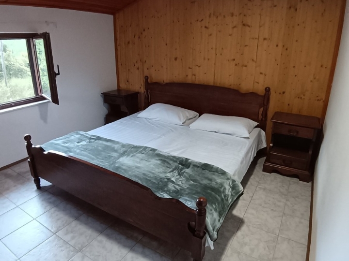 3 studio apartmana i 2S apartman