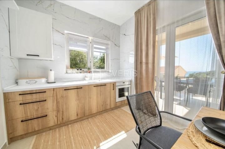 Novalja, Jakišnica, Kuća s bazenom, 160m2