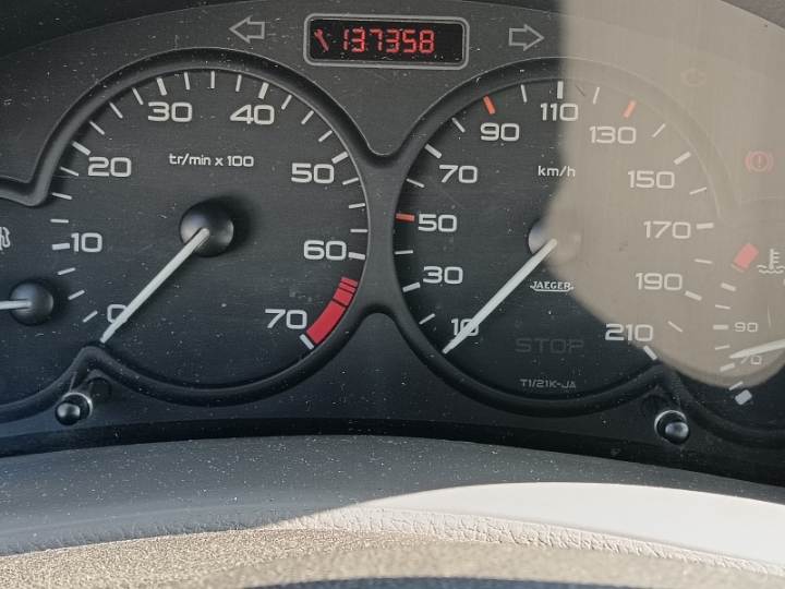 Peugeot 206 prvi vlasnik