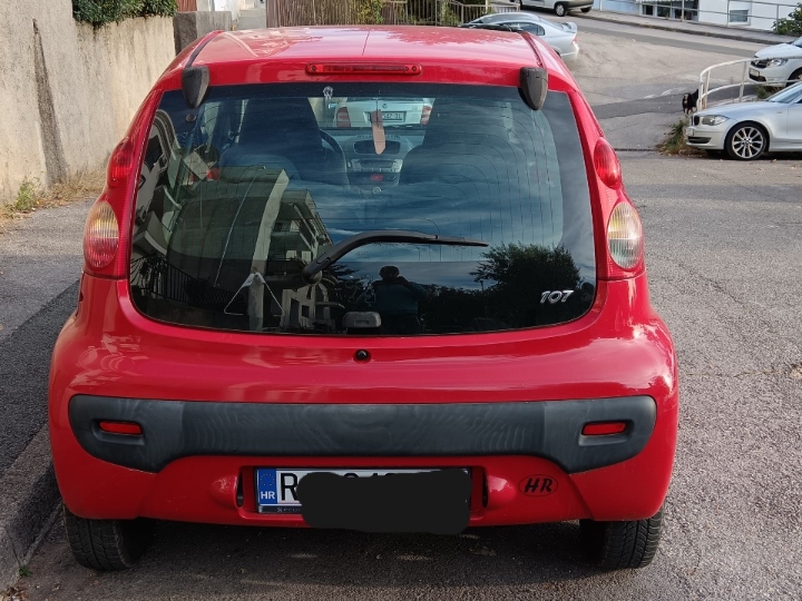 Peugeot 107