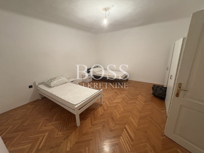Belveder, 3S, 79m2, 1750€ (250€ po radniku)
