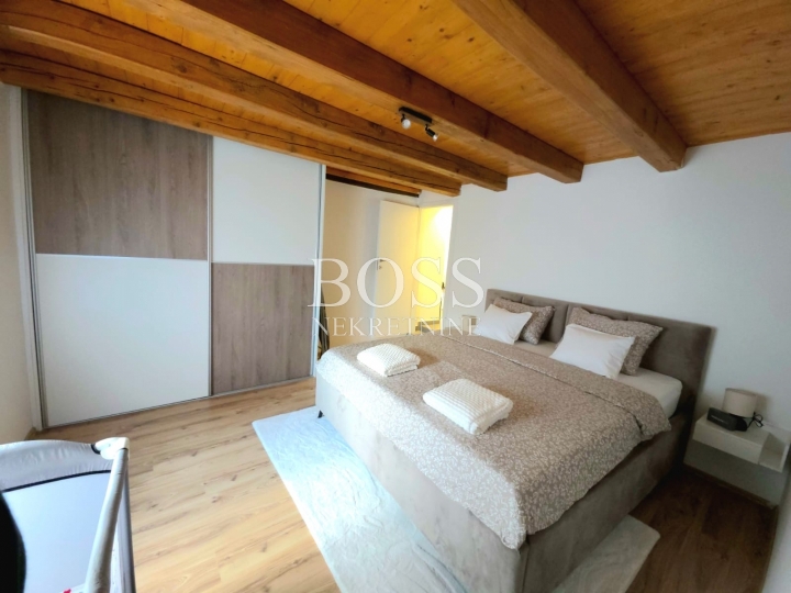 Brseč, dvojna kuća 130m2